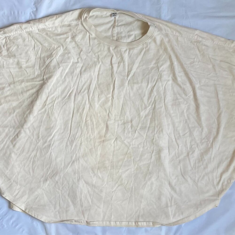 Uniqlo Womens Cream Batwing Crew Neck Long Sleeve Cotton Pullover  - Size M